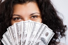 7 Reasons Why Women Are Better Investors