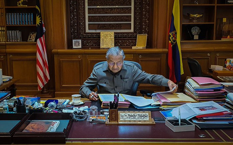 27 February 2020: Dr M wants non-partisan government; EXSIM launches RM3bil sukuk programmes