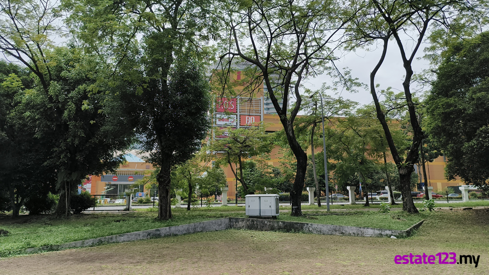 Recreational Parks in Petaling Jaya: Central Park Bandar Utama [Video]