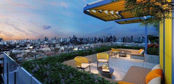 NIA by Sansiri project – “Sunset Gallery” experience ultimate Bangkok city views in shady, relaxed surroundings.