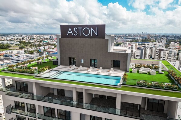 Aston Rubi City Suites- Solarium on the 19th floor