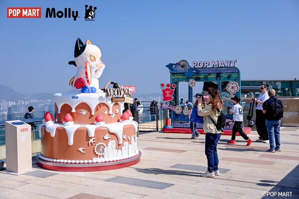 MOLLY 20th Anniversary–Journey to The Star: MOLLY Back to The Peak